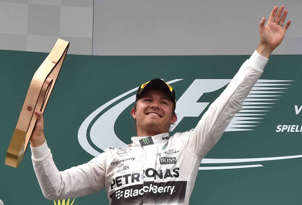 Rosberg gana el Gran Premio de Austria y recorta distancia a Hamilton