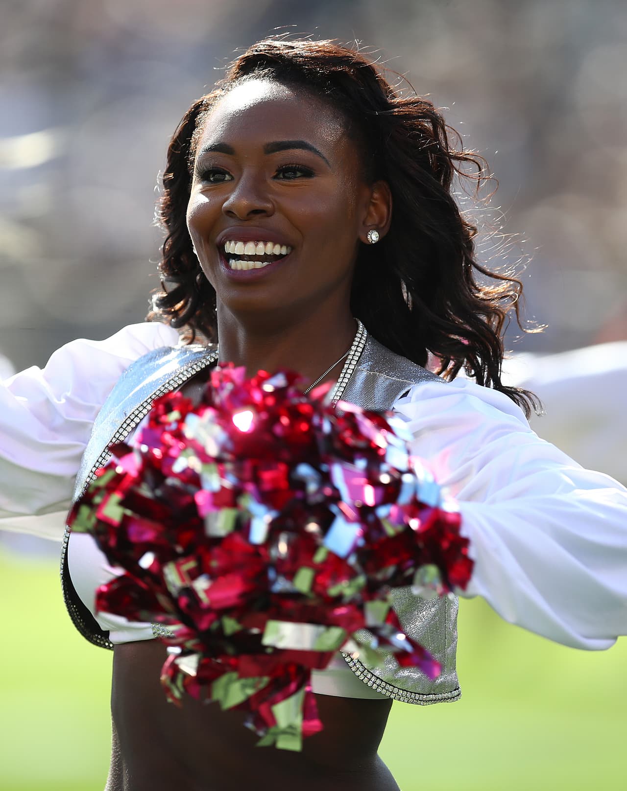 Las animadoras de los equipos del fútbol americano estadounidense le ponen un condimento especial a los encuentros de la NFL en los diferentes estadios en Estados Unidos.