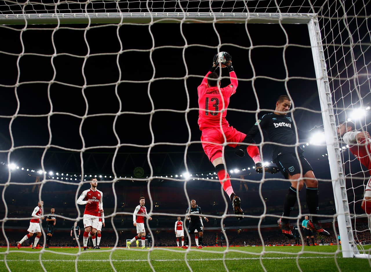 Sin embargo, su campaña ha sido floja y ahora mismo se ha corrido la noticia de que su club estaría dispuesto a dejarlo ir en este mercado invernal. Y más allá del gusto o no que tenga por él David Moyes, el técnico del equipo, están los fríos números de su rendimiento en lo que va del torneo.