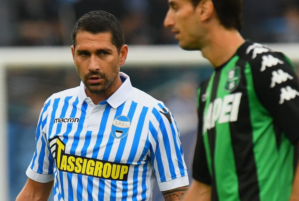 El Inter de Milán quiere cerrar las contrataciones para su delantera y ya sostiene conversaciones con el veterano Marco Borriello, quien a sus 36 años, militó la pasada temporada con el modesto SPAL.