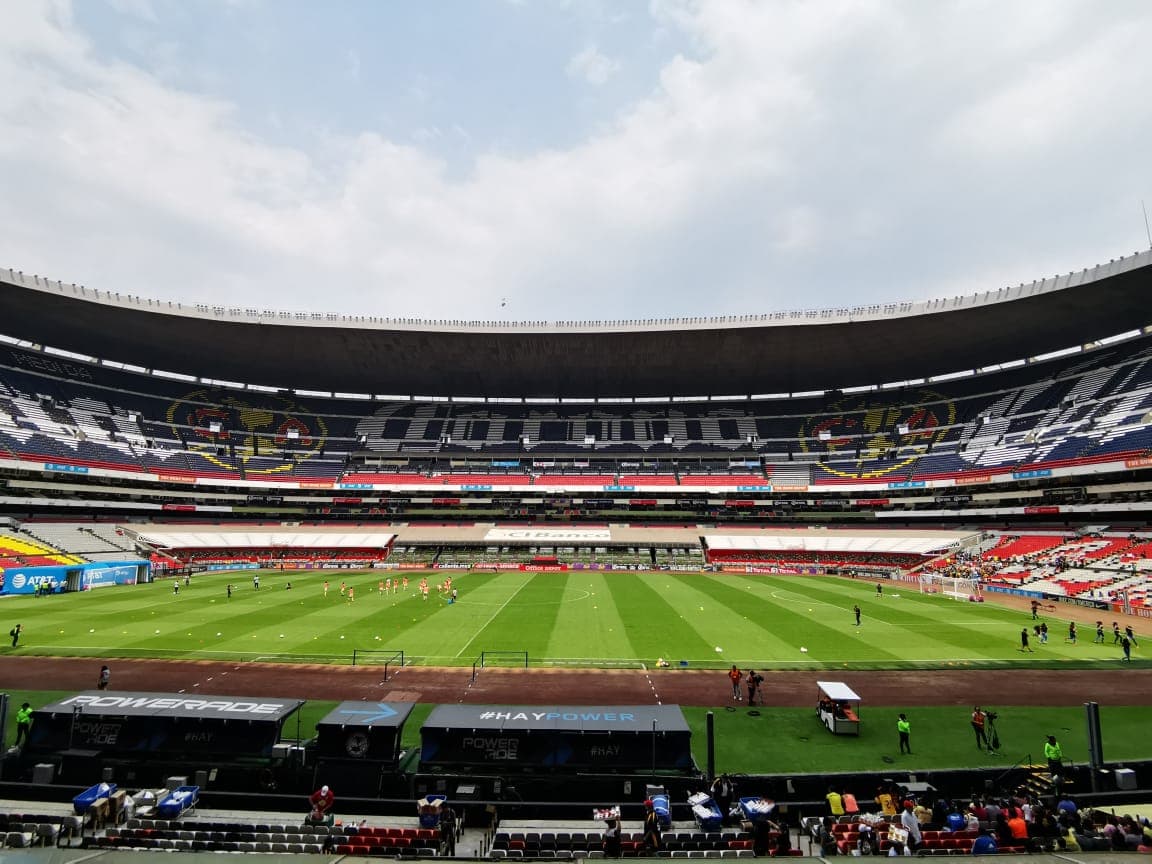 En el Estadio Azteca se vive la antesala de la Semifinal de la Liga MX Femenil Clausura 2019 entre América y Tigres.
