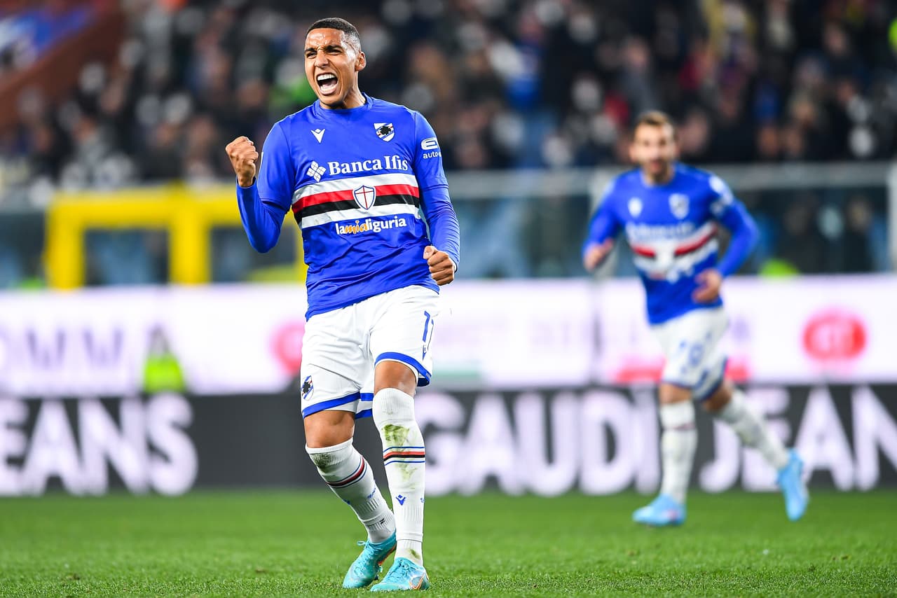 Álvaro Morata marcó un doblete en la victoria por 3-1 de la Juventus sobre la Sampdoria, que mete presión a los punteros de la Serie A.