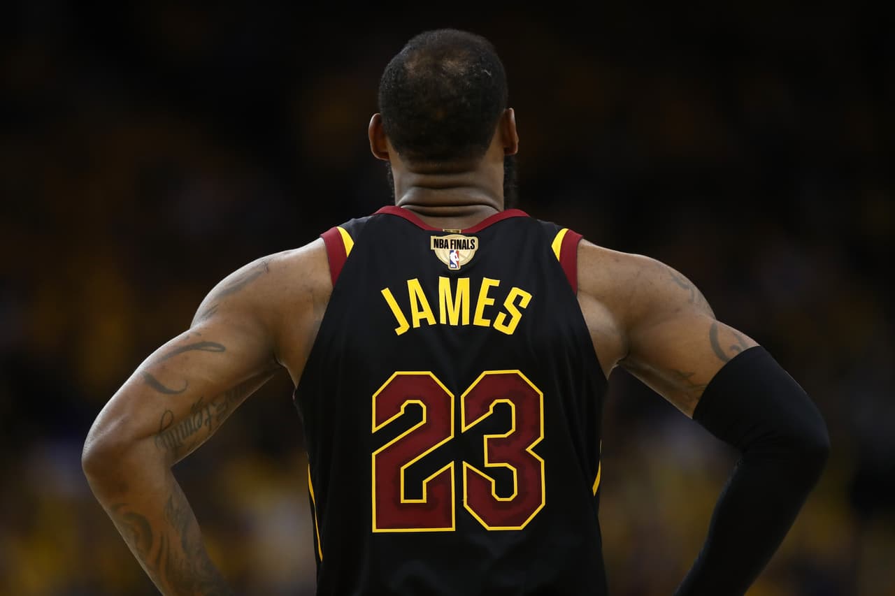 OAKLAND, CA - MAY 31: LeBron James #23 of the Cleveland Cavaliers looks on against the Golden State Warriors in Game 1 of the 2018 NBA Finals at ORACLE Arena on May 31, 2018 in Oakland, California. NOTE TO USER: User expressly acknowledges and agrees that, by downloading and or using this photograph, User is consenting to the terms and conditions of the Getty Images License Agreement. (Photo by Ezra Shaw/Getty Images)