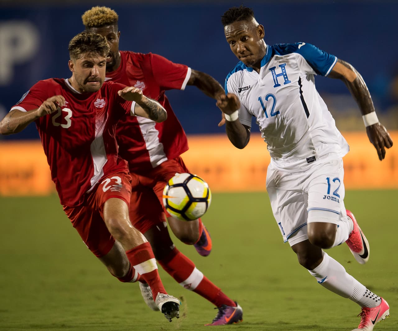 Salvo algunas jugadas aisladas, queda muy poco que destacar de este encuentro.