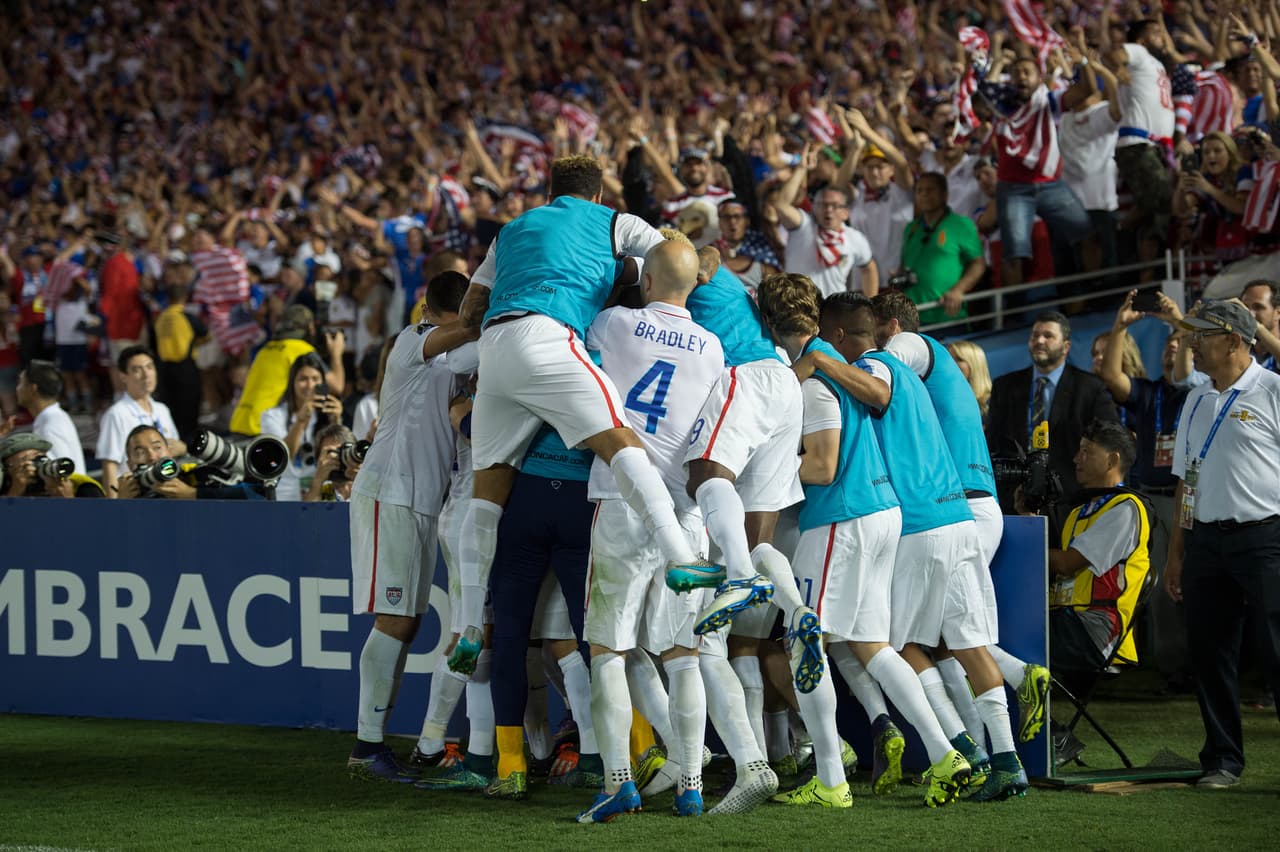 Esos dos goles en tiempo extra parecían un llamado a definir en los penaltis, en medio de un trámite intenso.