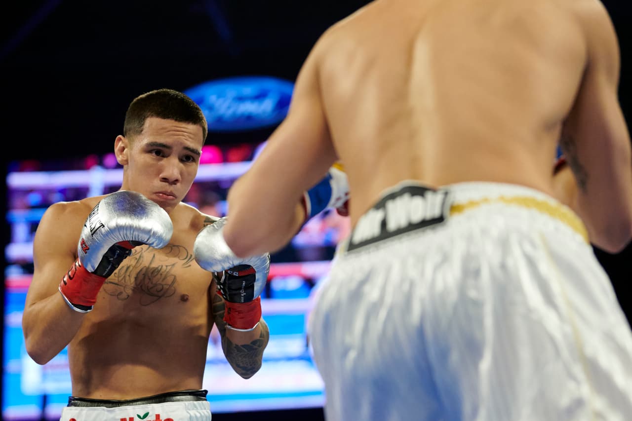 Óscar Valdez quiere el título mundial del 'Alacrán' Berchelt