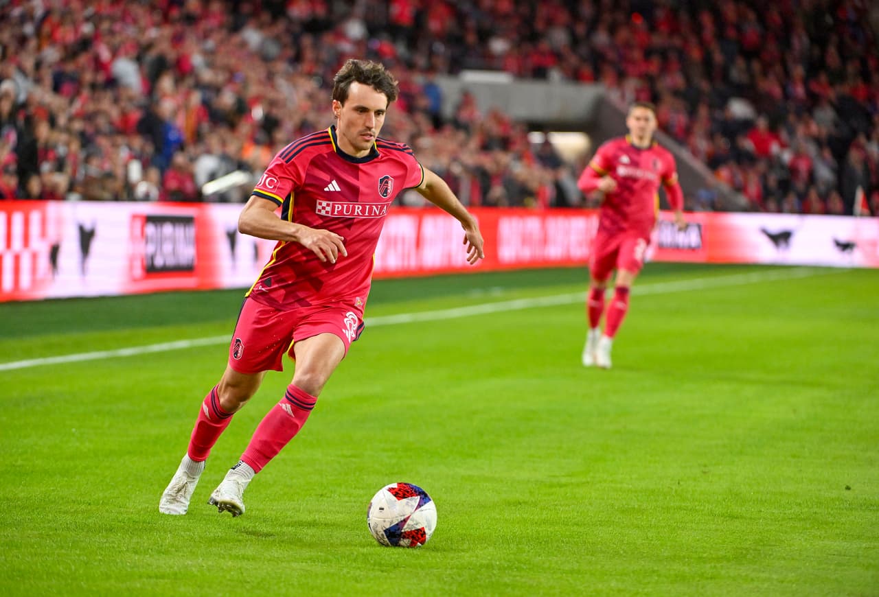 Mediocampista - JARED STROUD (St. Louis CITY SC)