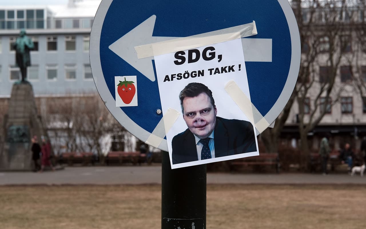 En 2016, una investigación periodística conocida como 'Panama Papers' reveló que el primer ministro islandés Sigmundur Gunnlaugsson usaba paraísos fiscales para ocultar sus verdaderos ingresos.