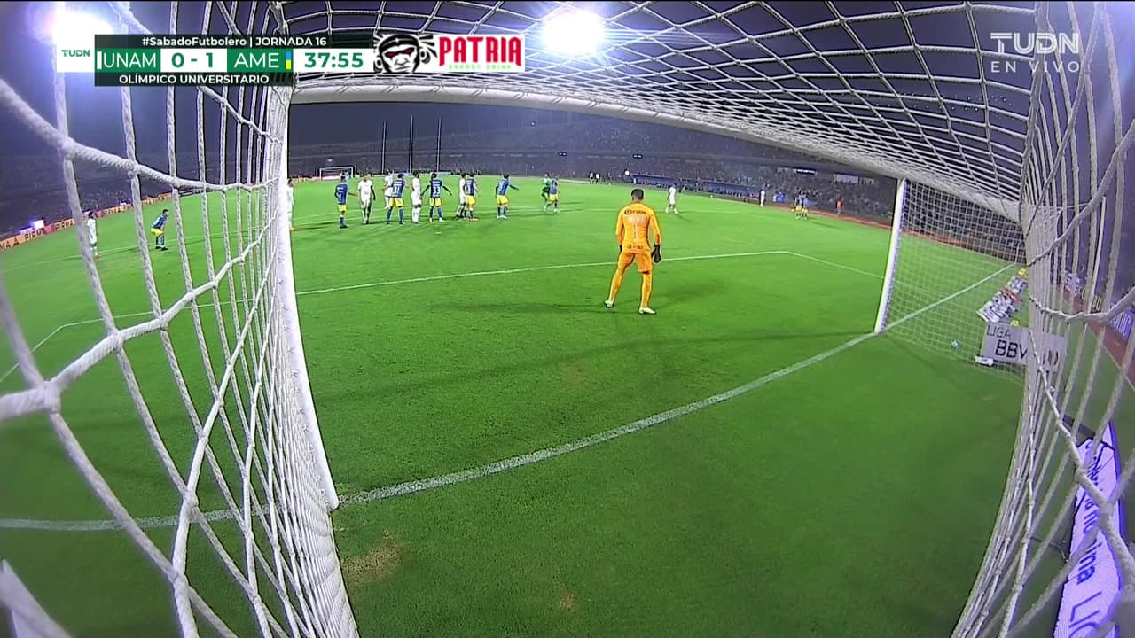 ¡GOOOL! Ulíses Rivas anota para Pumas UNAM.