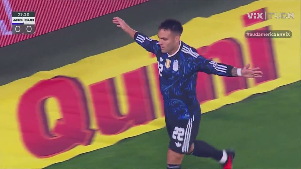 ¡Gol de Argentina! ¡Lautaro Martínez falla penal infame pero en el rebote la manda guardar!
