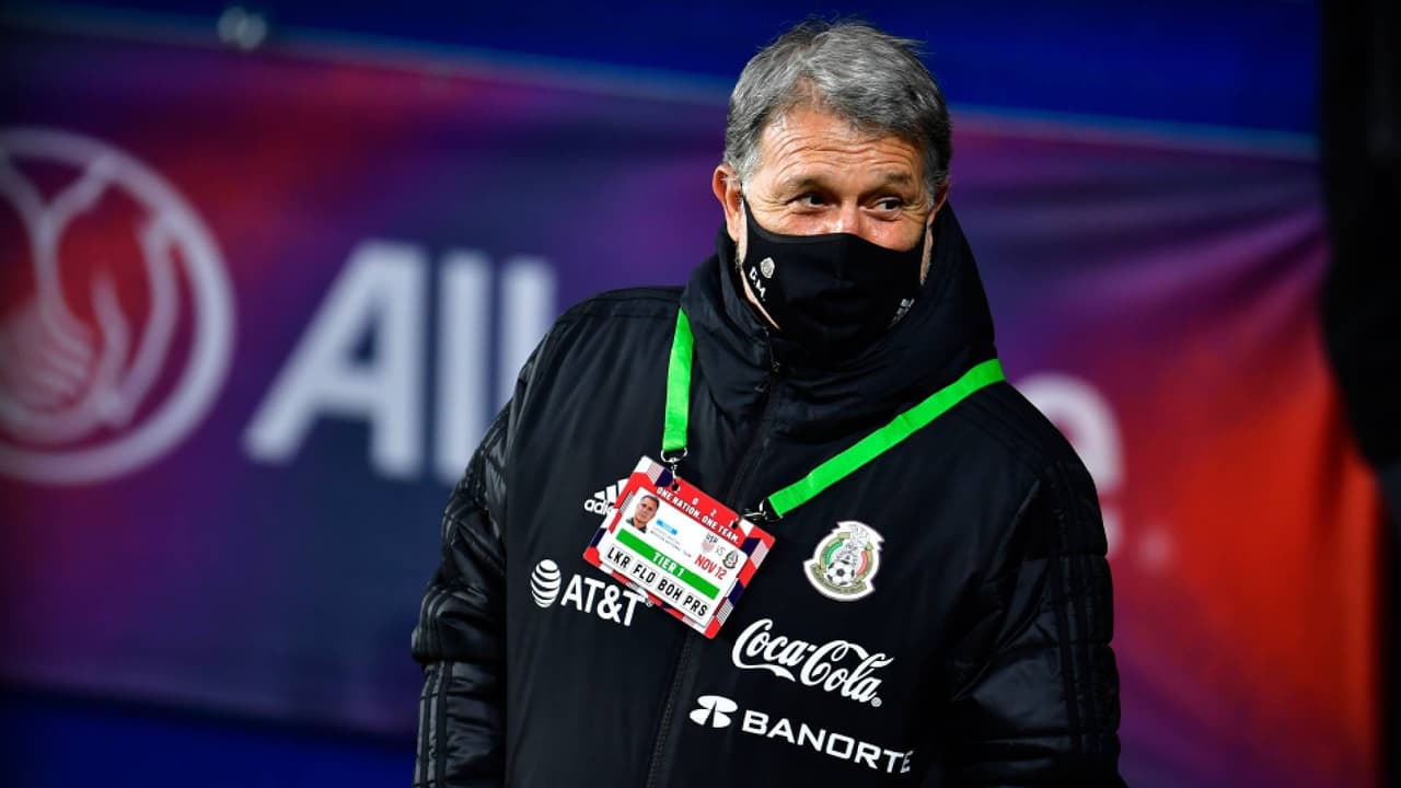 Martino descarta renuncia, pero señala que el Tri ha ido a la baja