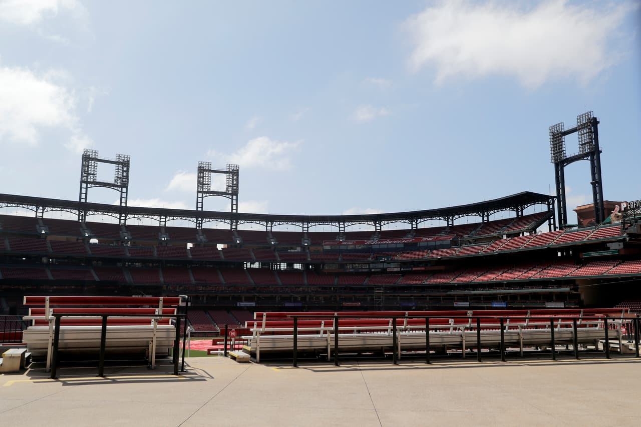 Dentro del Busch Stadium, home of the St. Louis Cardinals.