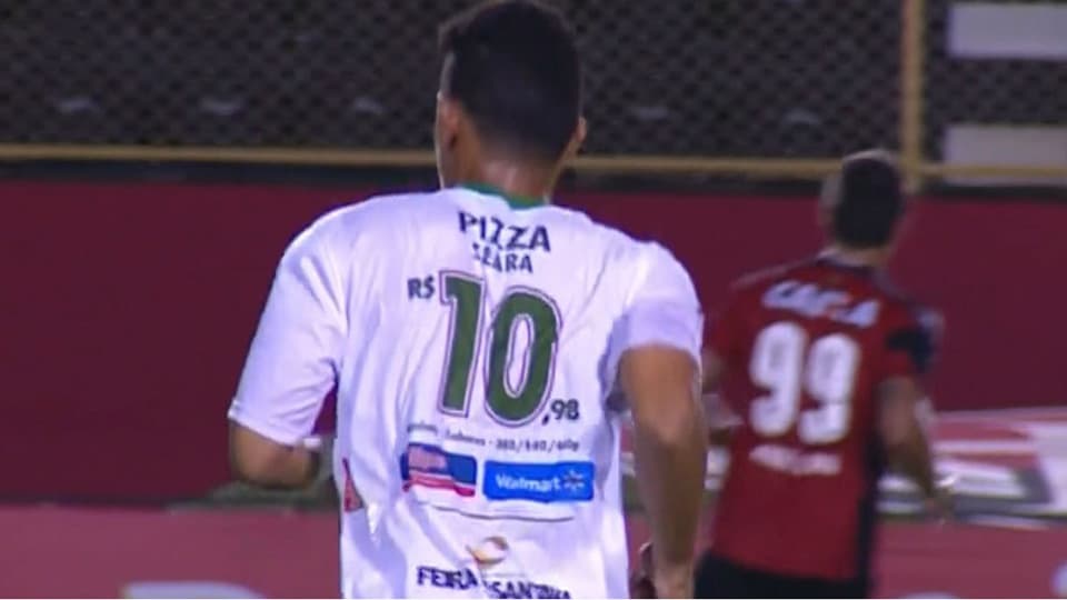 El equipo brasileño convirtió los números de sus jugadores en ofertones de supermercado.