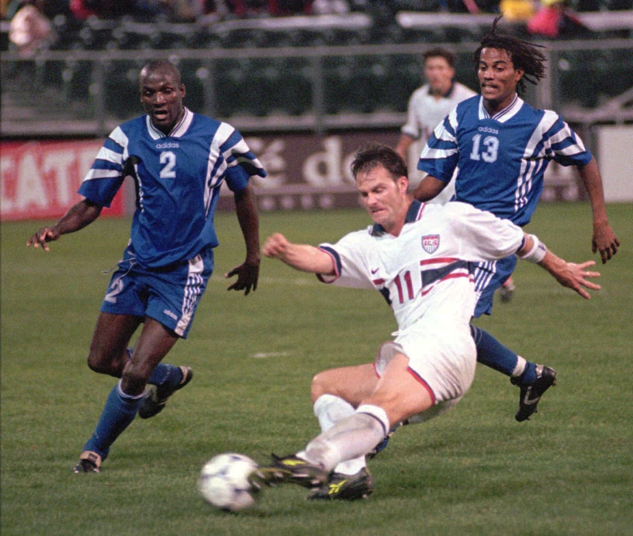<b>9: </b>Eric Wynalda, 9 goles en 21 partidos con Estados Unidos. Debutó en la edición de 1991.