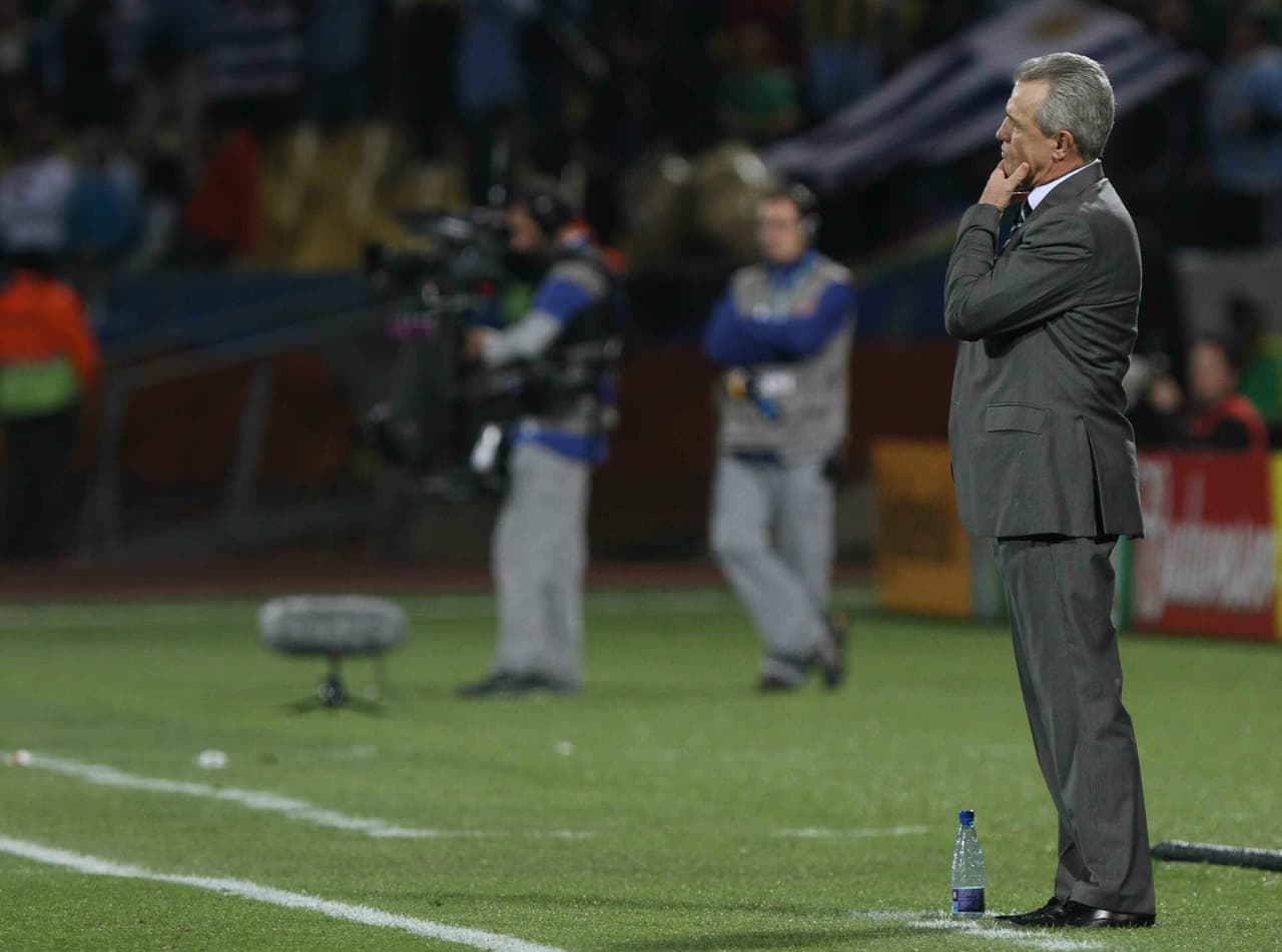 Los tiempos de Aguirre frente a México tuvieron resultados destacados pero con finales con tintes trágicos pues en los encuentros claves mostraron su peor fútbol frente a Argentina y Estados Unidos (2010 y 2002).