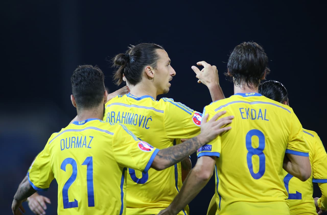 Zlatan consolidaba su figura en el PSG y en la selección, llegando en gran forma.