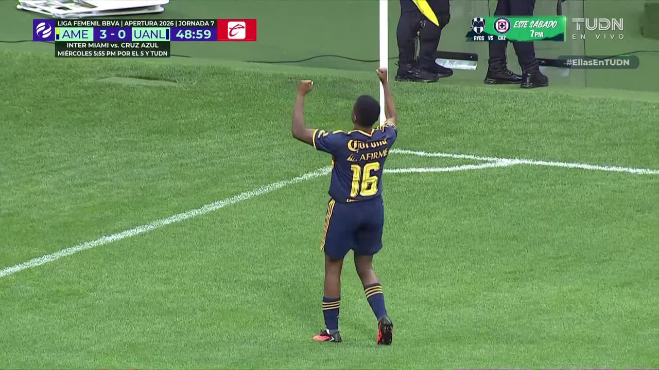 ¡Agárrenla que lleva prisa! Explosividad pura de Kgatlana para el 3-1