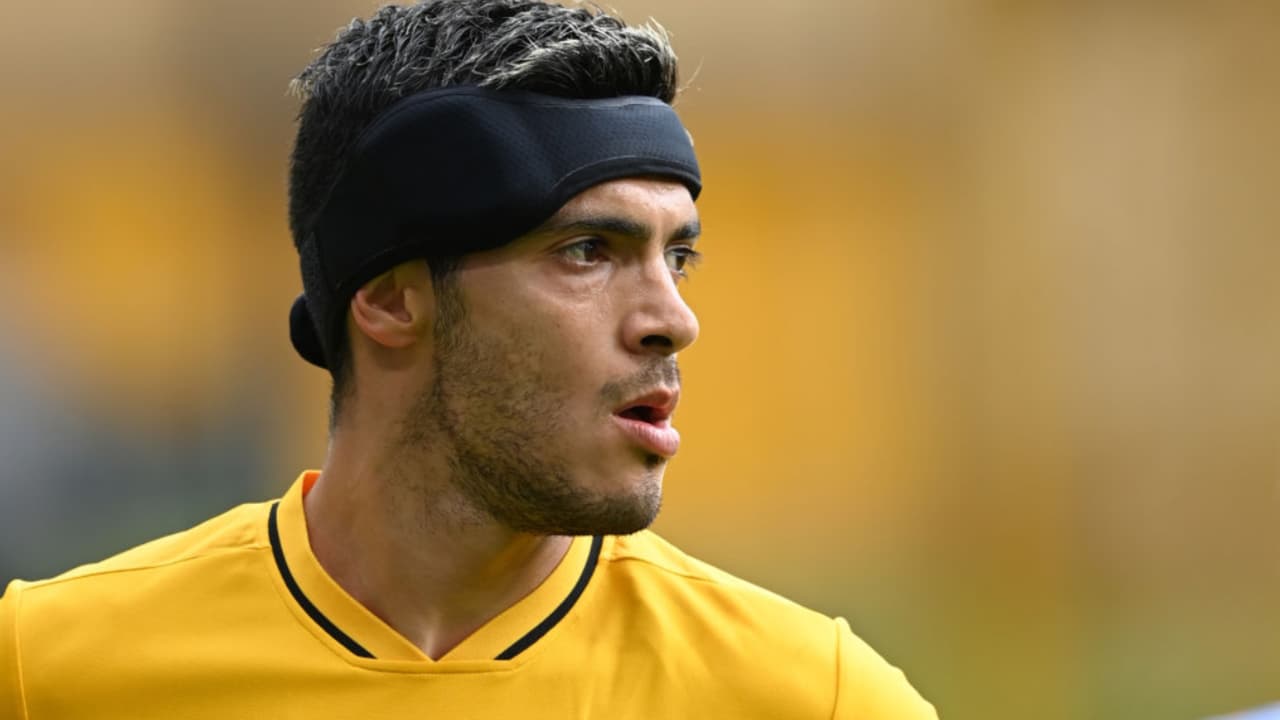 Wolves negocia que Raúl Jiménez no sea congelado por FMF