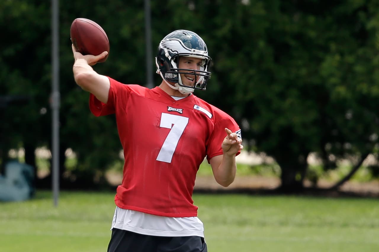 Sam Bradford debe estar listo para el campo de entrenamiento de los Eagles