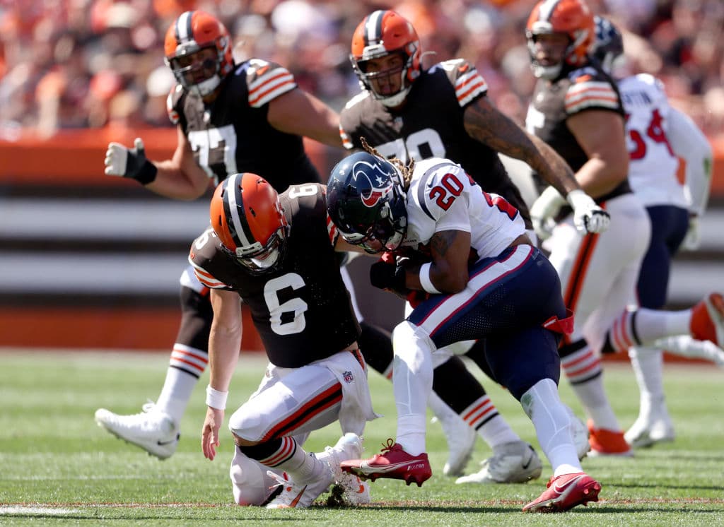 Aún sin Odell Beckham Jr, los Cleveland Browns se llevan la victoria sobre Tyrod Taylos y los Houston Texans 31-21 en la segunda semana de la NFL, logrando sumar su primera victoria.