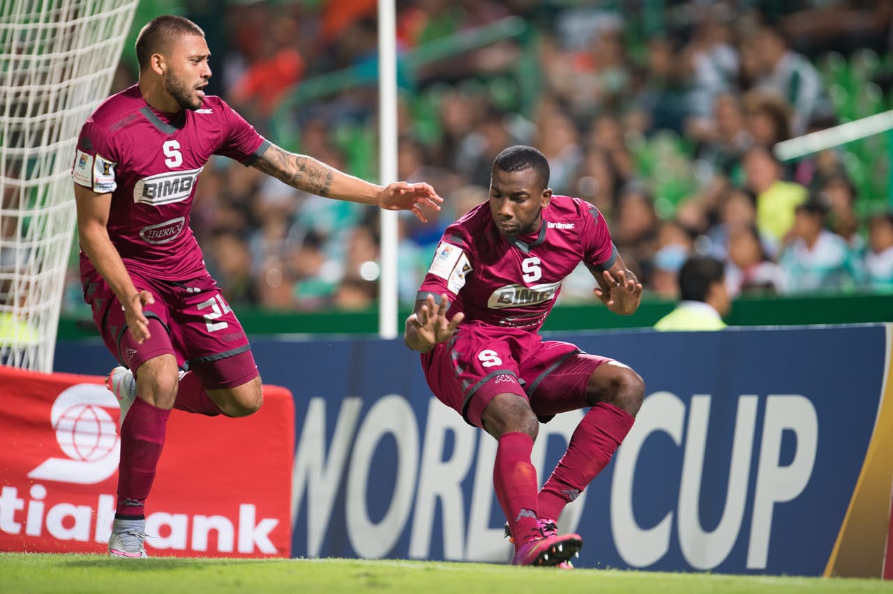 Saprissa derrota al Herediano y le arrebata el liderato