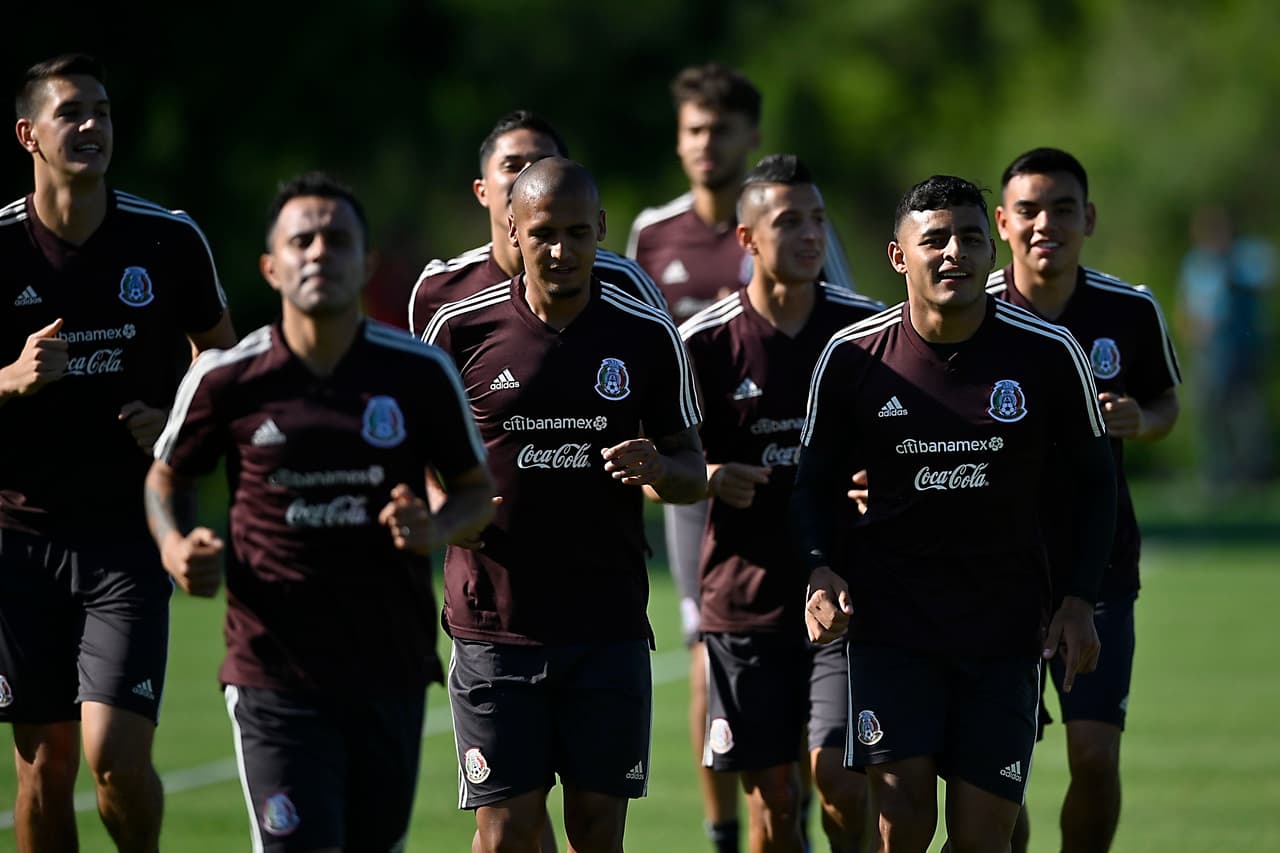 Solo con la ausencia de Erick Gutiérrez por una lesión muscular, quien hace trabajo diferenciado, se entrenó el Tri en Charlotte, North Carolina.