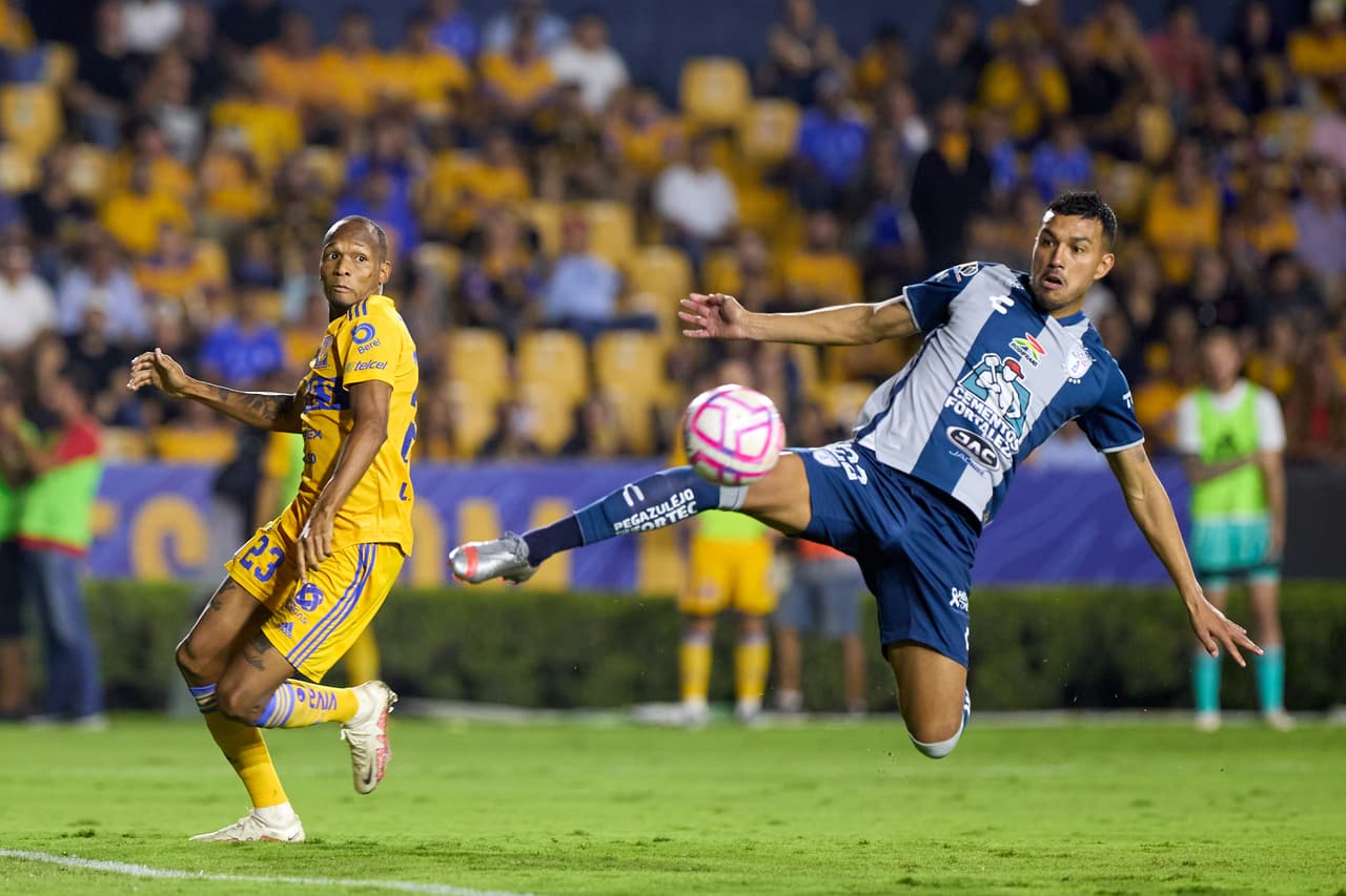 A minutos del final del tiempo reglamentario, un contacto de los Tuzos sobre Guido Pizarro provocó la pena máxima ejecutada por el francés para el 1-0 definitivo que da esperanzas a Tigres de cara a las Semifinales.