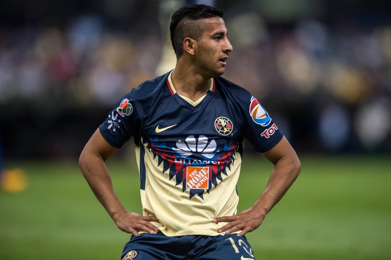 El delantero 
<b>Cecilio Domínguez ya cumple un año con la camiseta del América. </b>Apenas arribó desde Cerro Porteño se destacó en la Liga MX, pero las lesiones frenaron su avance. Lleva anotados seis goles.