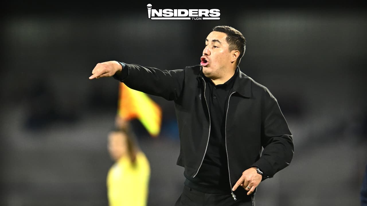 Efraín Juárez sin problemas con directiva de Pumas tras polémico festejo