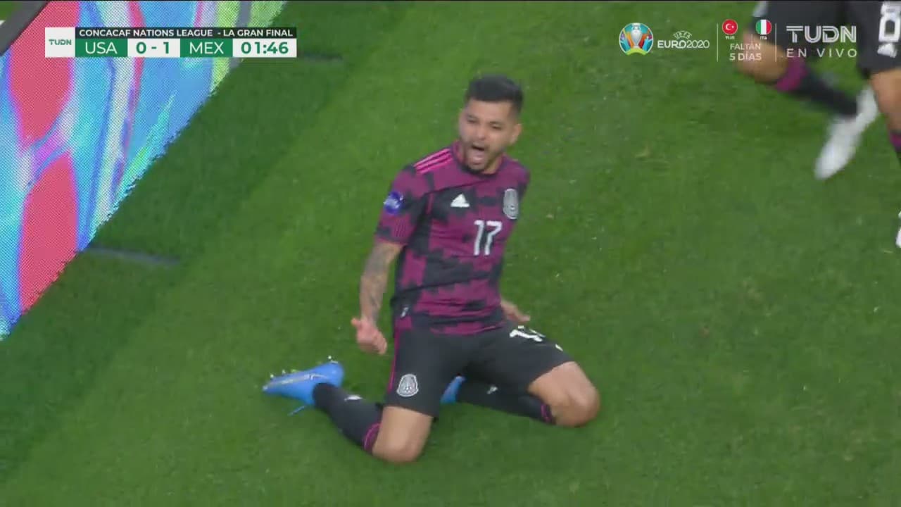 ¿Qué le pasó al Team USA? ‘Tecatito’ aprovecha para el 0-1 de México