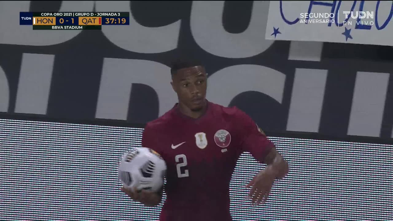 ¡TIRO ATAJADO! disparo por Ali Abdulla.