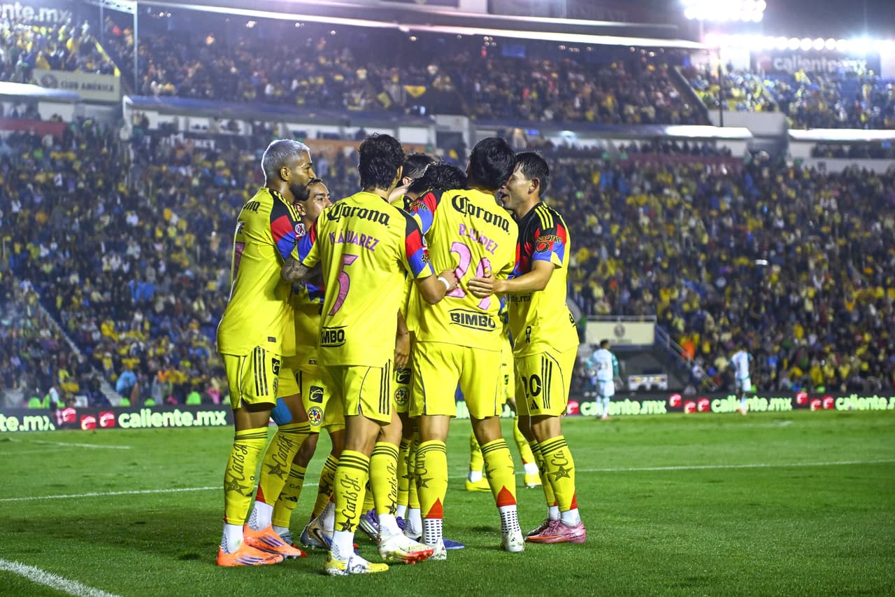 Cruz Azul vs. América: rivalidad legendaria dentro del futbol mexicano.