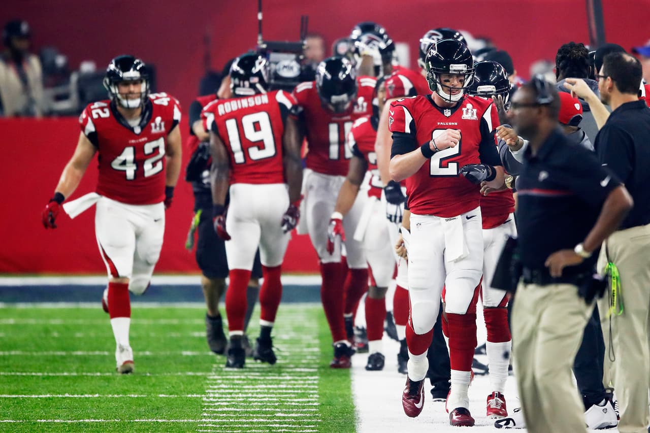 Los
<a href="http://www.nfl.com/teams/atlantafalcons/profile?team=ATL">Atlanta Falcons</a> acaban de terminar una impresionante temporada ofensiva donde lideraron la liga en varios departamentos destacando el promedio de puntos por partido con 33.8.