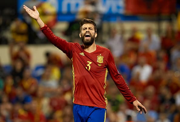 ALICANTE, SPAIN - OCTOBER 06: Gerard Pique of Spain reacts during the FIFA 2018 World Cup Qualifier between Spain and Albania at Rico Perez Stadium on October 6, 2017 in Alicante, Spain. (Photo by Manuel Queimadelos Alonso/Getty Images)