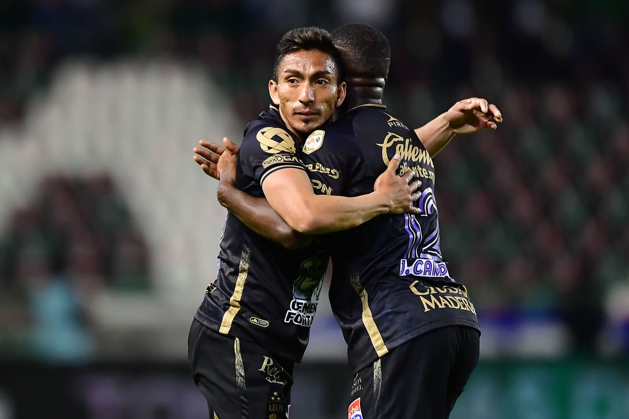 Con goles de Joel Campbell, Santiago Colombatto y Ángel Mena, León consigue un urgido triunfo 3-1 sobre Necaxa y se acerca a los puestos de liguilla. Necaxa es el peo equipo del torneo con 7 unidades.