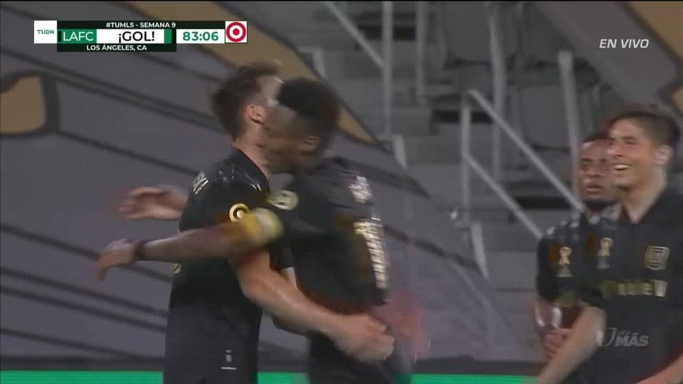 ¡GOOOL! Danny Musovski anota para Los Angeles Football Club