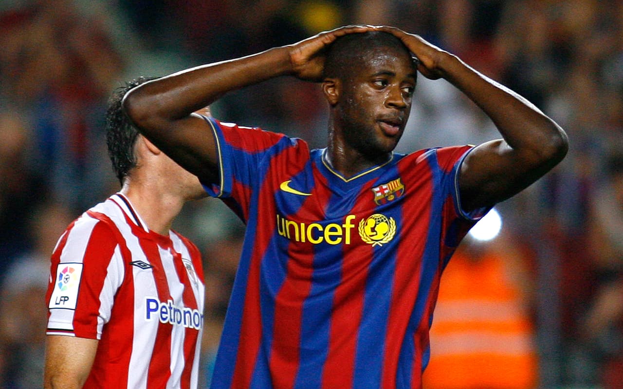 Con el conjunto culé conquistó una Copa del Rey, dos Ligas de España, una Supercopa de España, una Supercopa de Europa, una Champions League y un Mundial de Clubes.