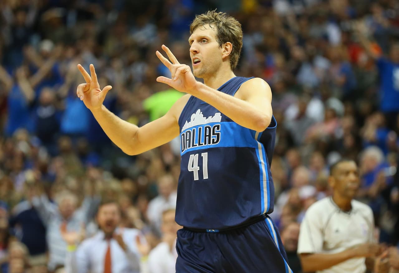 Dallas venció 118 a 108 a Los Angeles en un partidazo donde brilló Dirk Nowitzki