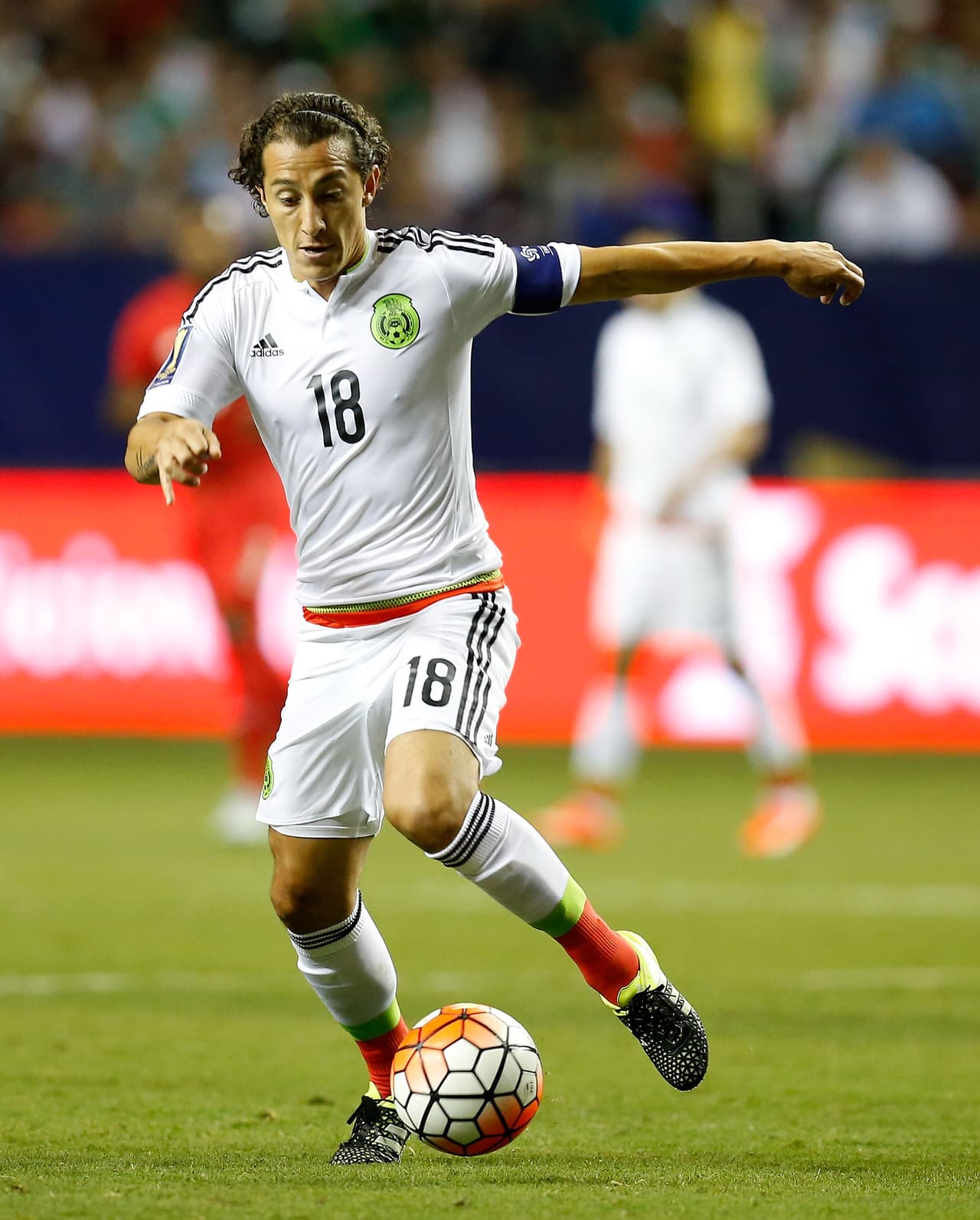 Andrés Guardado tuvo un partido para el olvido, él fue uno de los hombres que más extraño México dentro del terreno de juego a pesar de haber jugado los 90 minutos.