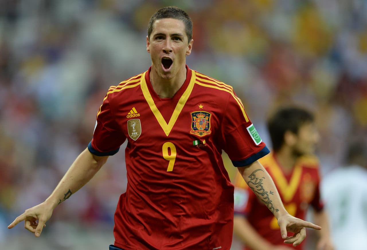 Fernando El Niño Torres es el único jugador que ha marcado dos tripletes. Lo hizo en las ediciones de 2009 y 2013.