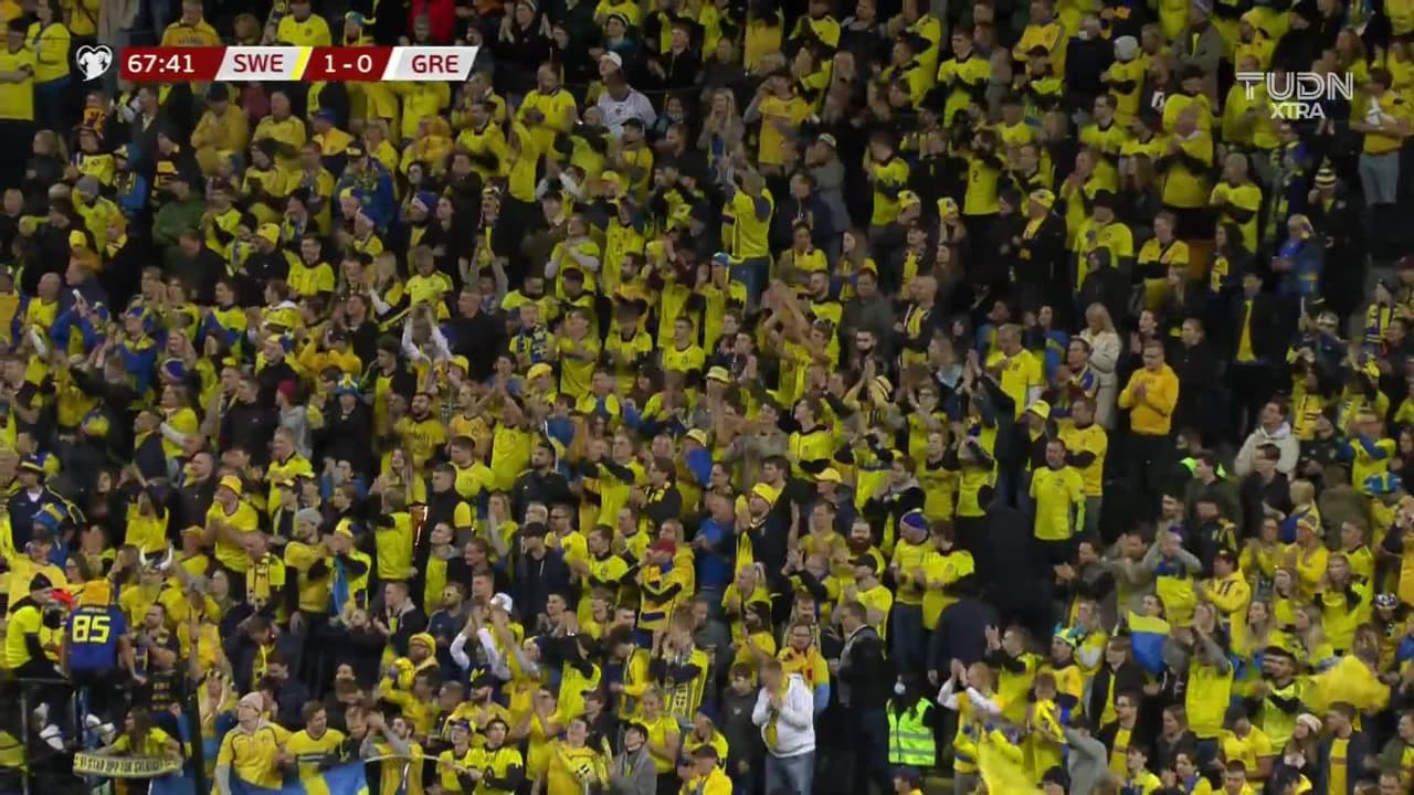 ¡Gol de Isak! Suecia pone un pie en Qatar 2022 y España sufre