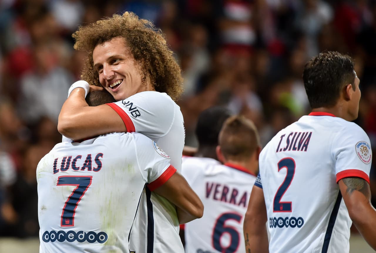 Lucas Moura salva al PSG y le da un sufrido triunfo ante Lille en inicio de la Ligue 1