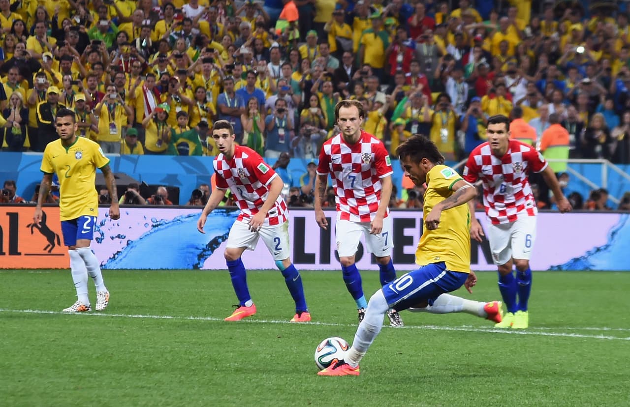 Brasil derrotó 3-1 a Croacia en su debut en 2014, el 12 de junio de ese año, con Neymar como protagonista en el arranque de la gran cita.