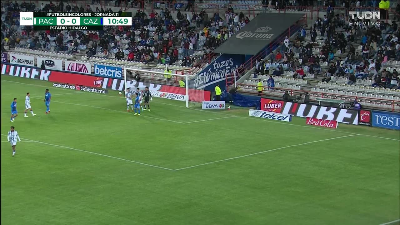 ¡TIRO ATAJADO! disparo por Ángel Romero.