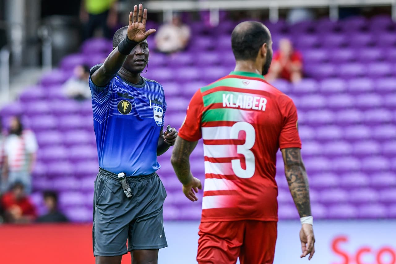 Los Regga Boyz no tuvieron problemas para vencer a su rival con goles de Shamar Nicholson y Bobby Reid.