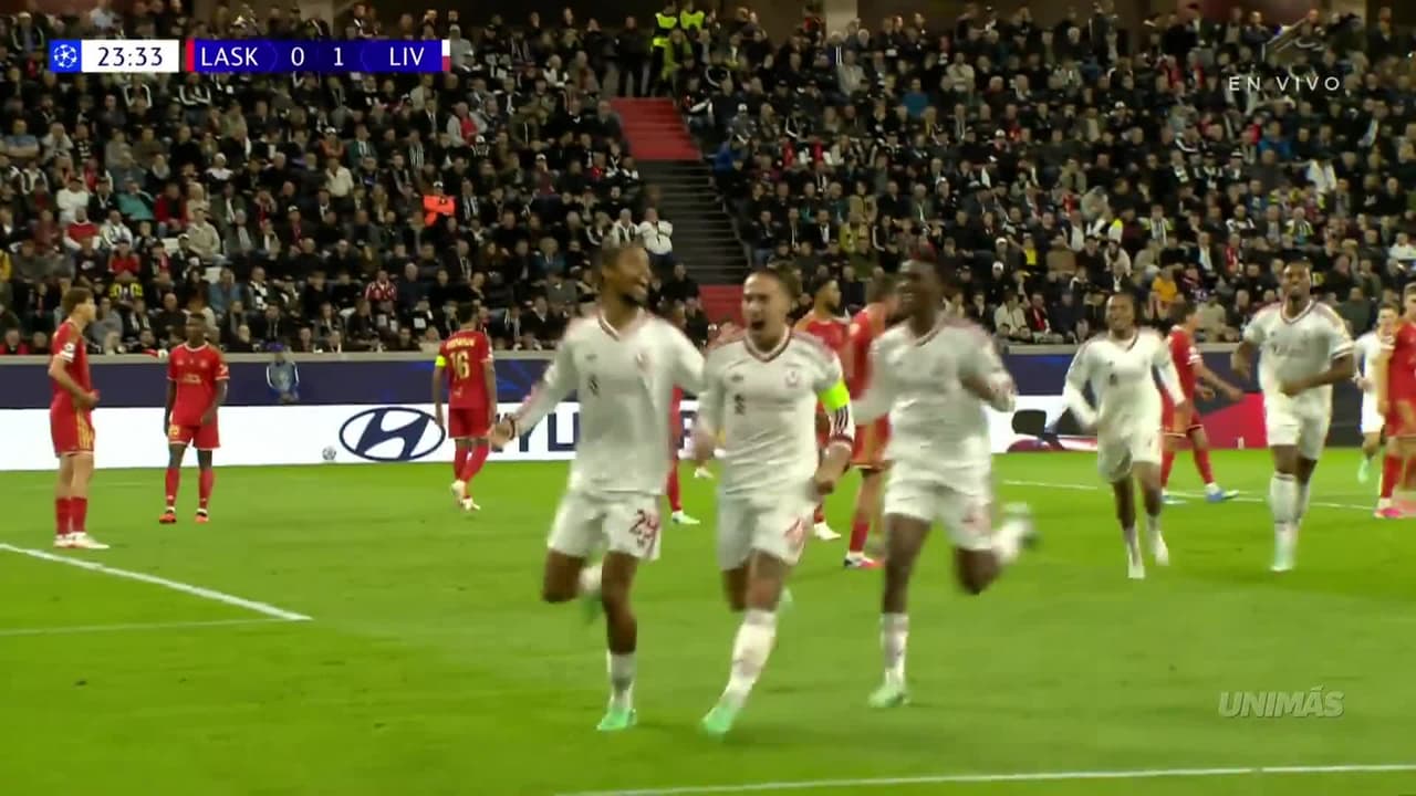 ¡Gol del Liverpool! Exquisita definición de Bradley Barcola para el 2-0