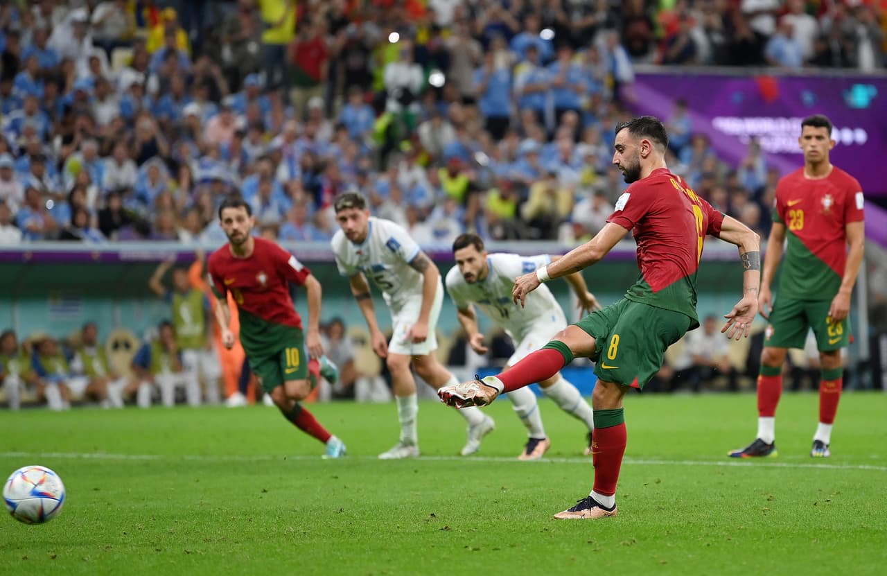 Bruno Fernandes da el triunfo a Portugal ante Uruguay
