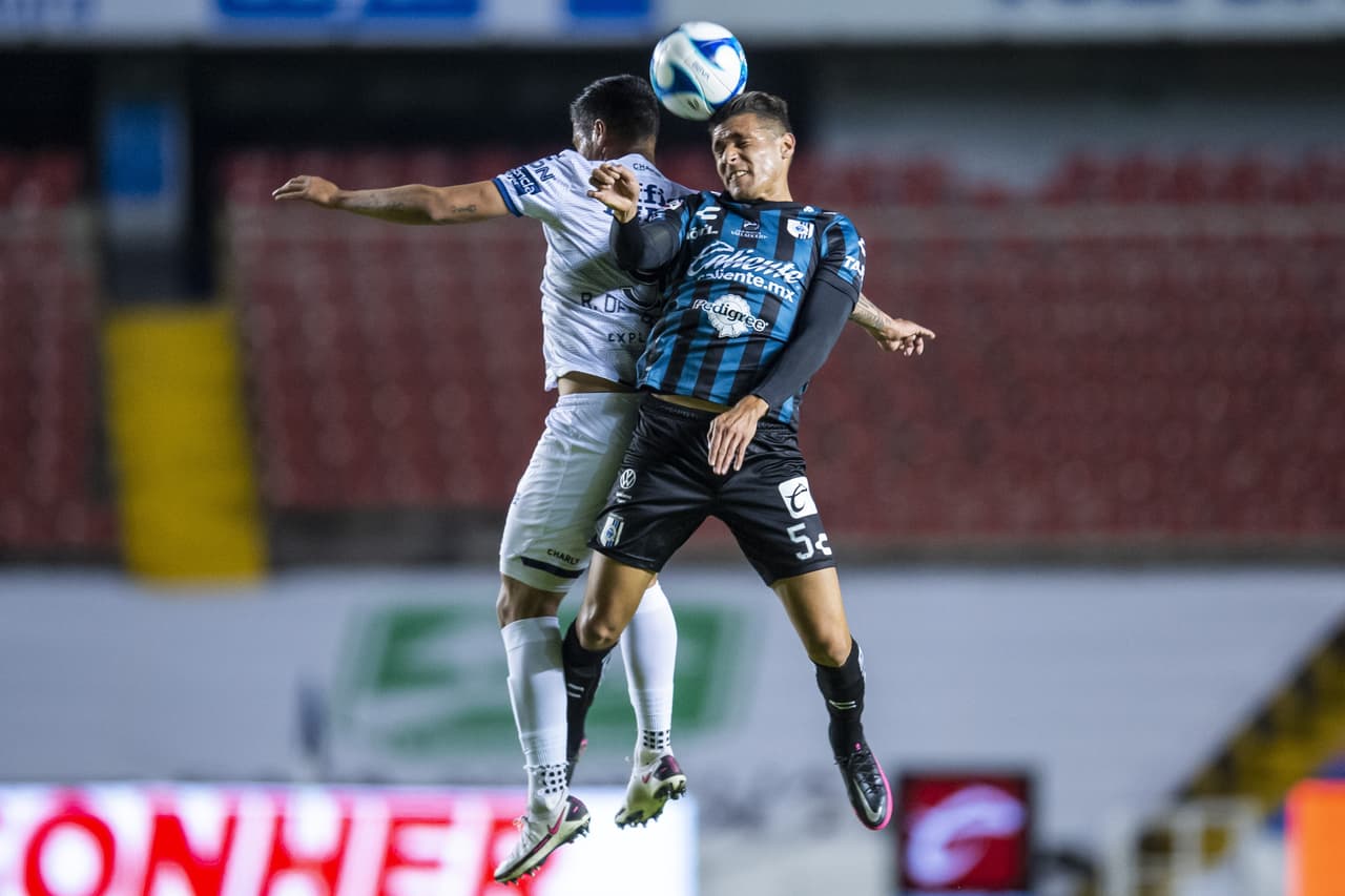 Con goles de Fernando Madrigal, Antonio Valencia y Kevin Ramírez, Querétaro vence en casa 3-1 a los Tuzos y se adueñan de los puntos. Los Gallos llegan a 9 puntos y se quedan con el segundo lugar momentáneo, Pachuca se queda en el fondo de la tabla con dos puntos.