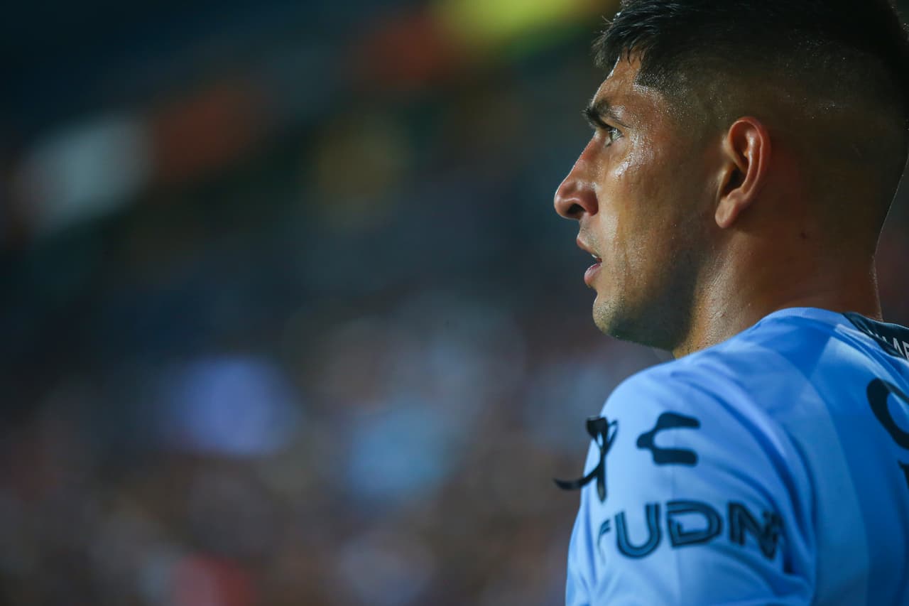 ¡Hay arreglo! ‘Pocho’ Guzmán es refuerzo de Chivas