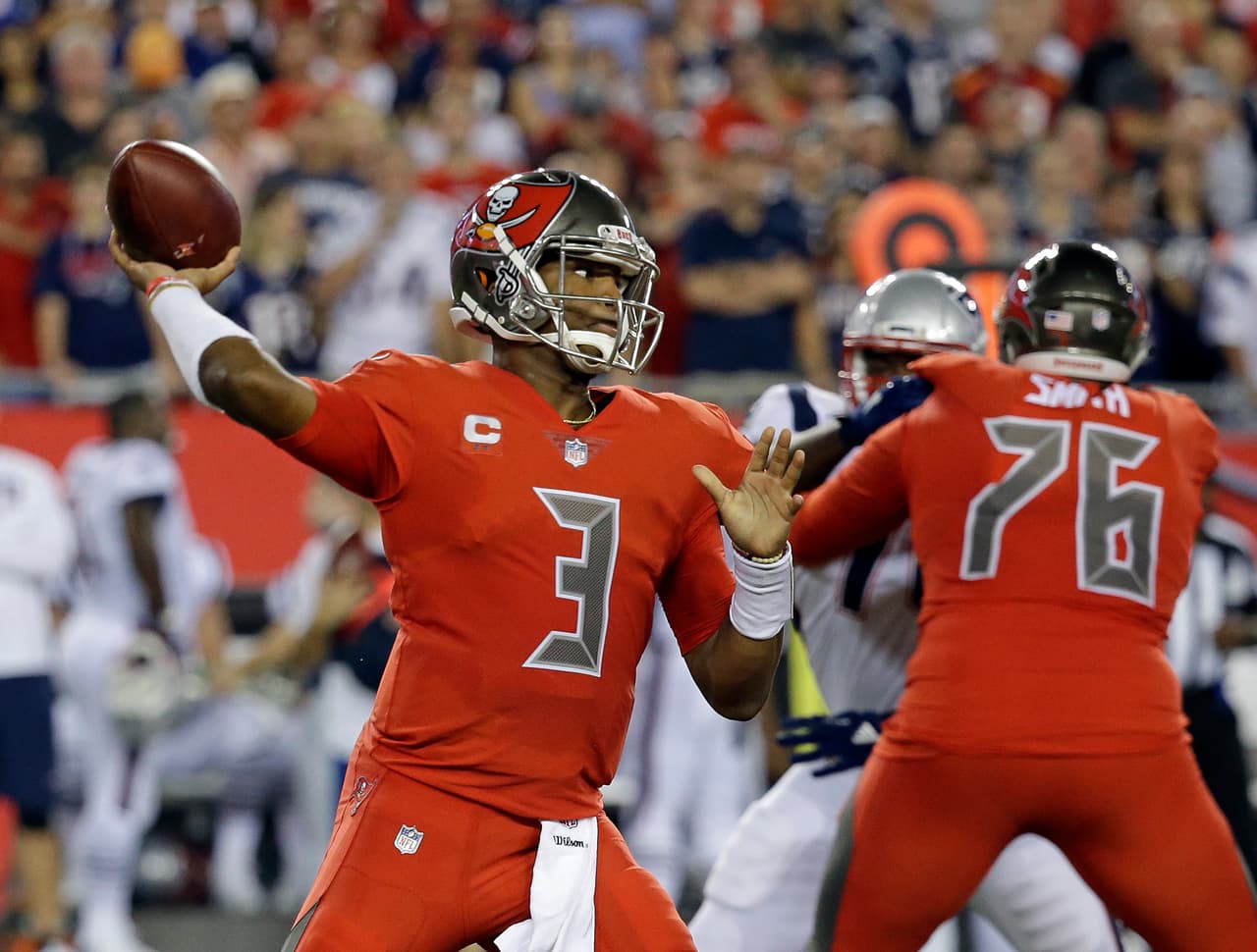 Pero Folk no fue el único culpable de la caída de los Buccaneers. El quarterback Jameis Winston tuvo uno de los peores juegos que se le recuerden antes los Patriots, que mejoraron en el perímetro y frustraron el trabajo del mariscal de Tampa.